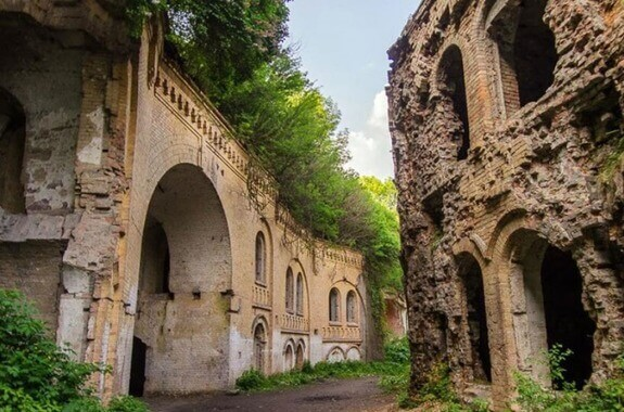 Дубенський замок, Тараканівський форт і підземелля Окольного замку